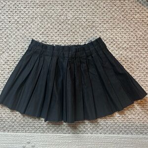 H&M pleated skirt